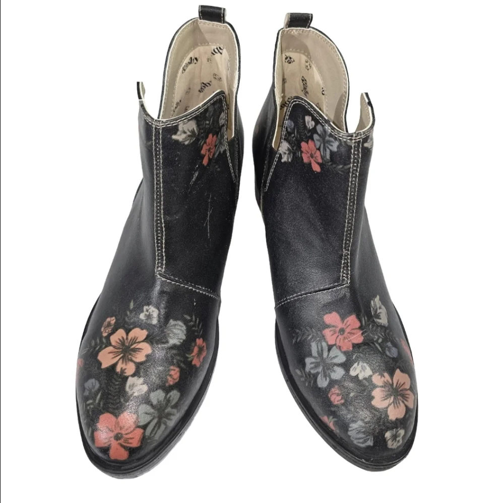 Goby Black Floral Boho Ankle Boots